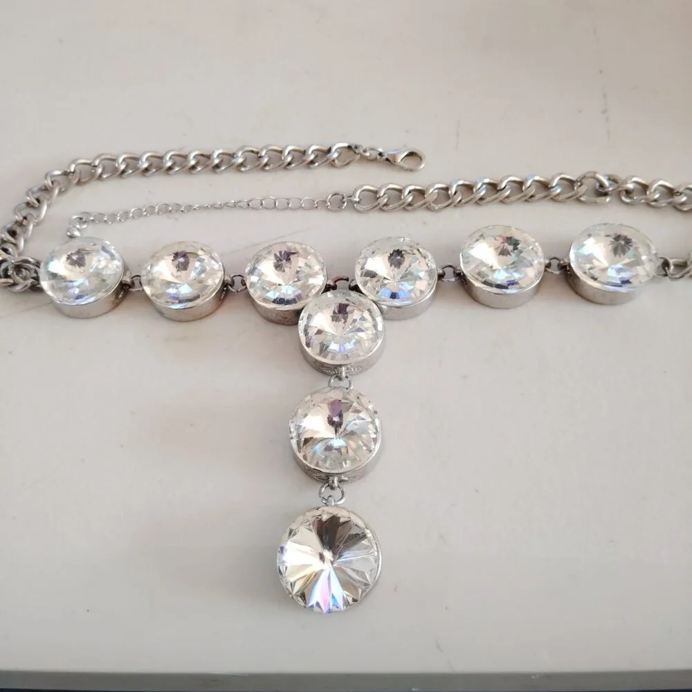 Rivoli Crystals Statement Necklace Heavy - Picture 4 of 4
